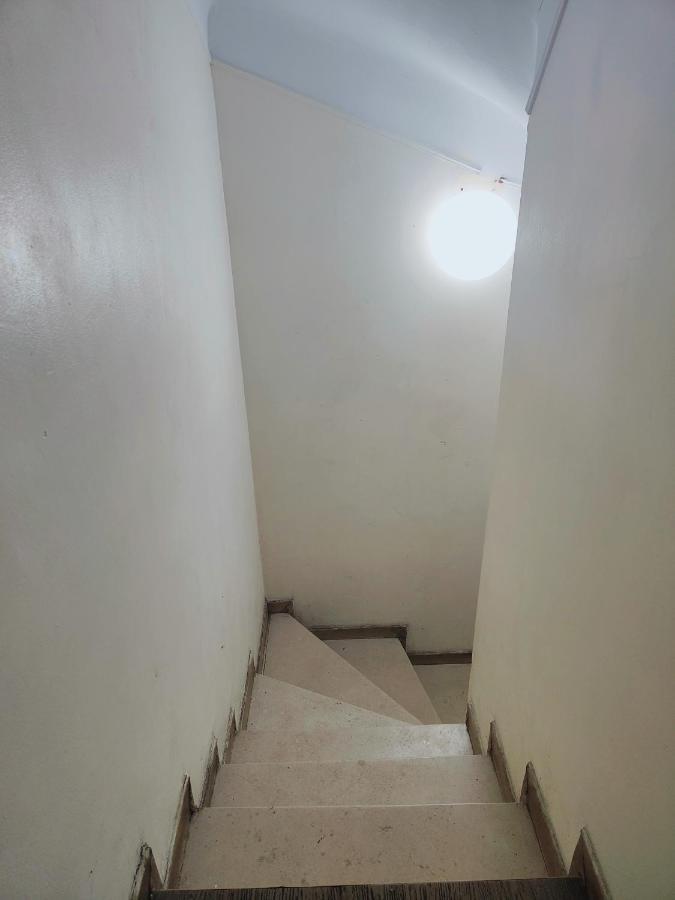 סן-דני Roomate Near Paris מראה חיצוני תמונה